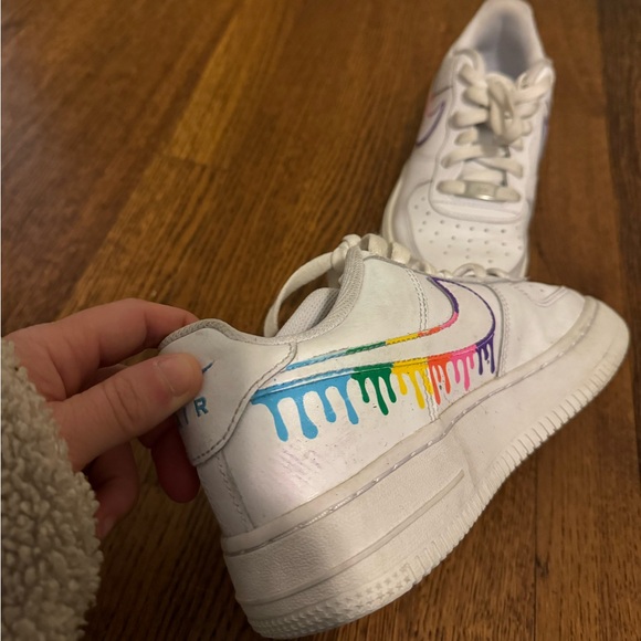 Nike Air Force 1’s with custom rainbow drop design (size 4.5Y) - Picture 3 of 6